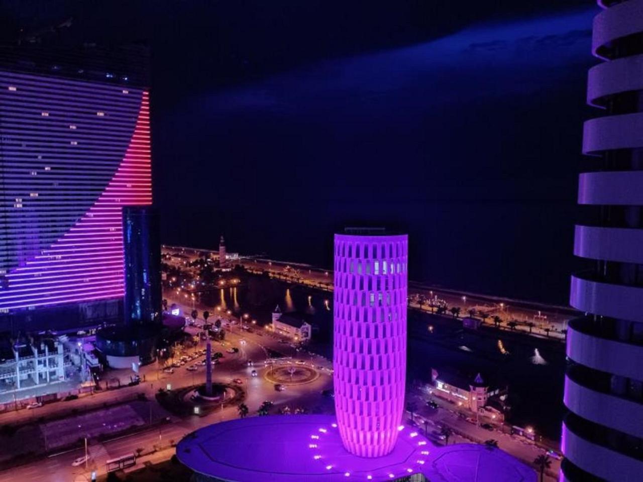 City Centre Lägenhet Batumi Exteriör bild